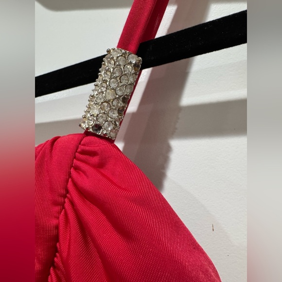 Free Gift with Purchase - Picture 2 of 6